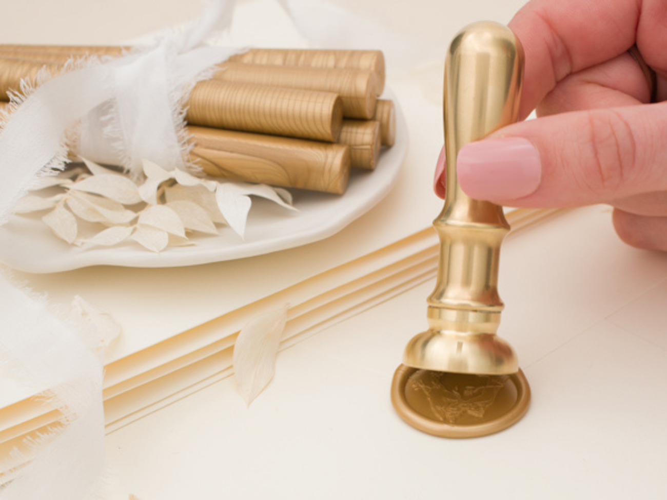 Pouring Techniques For Wax Seals