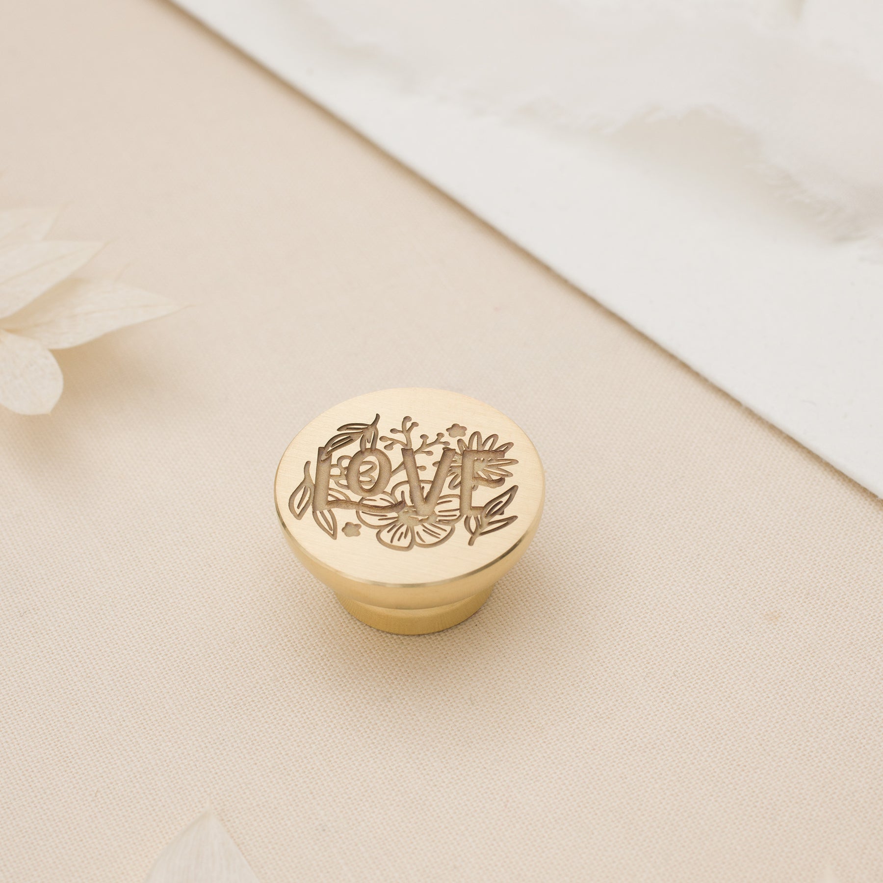 Amora Wax Stamp