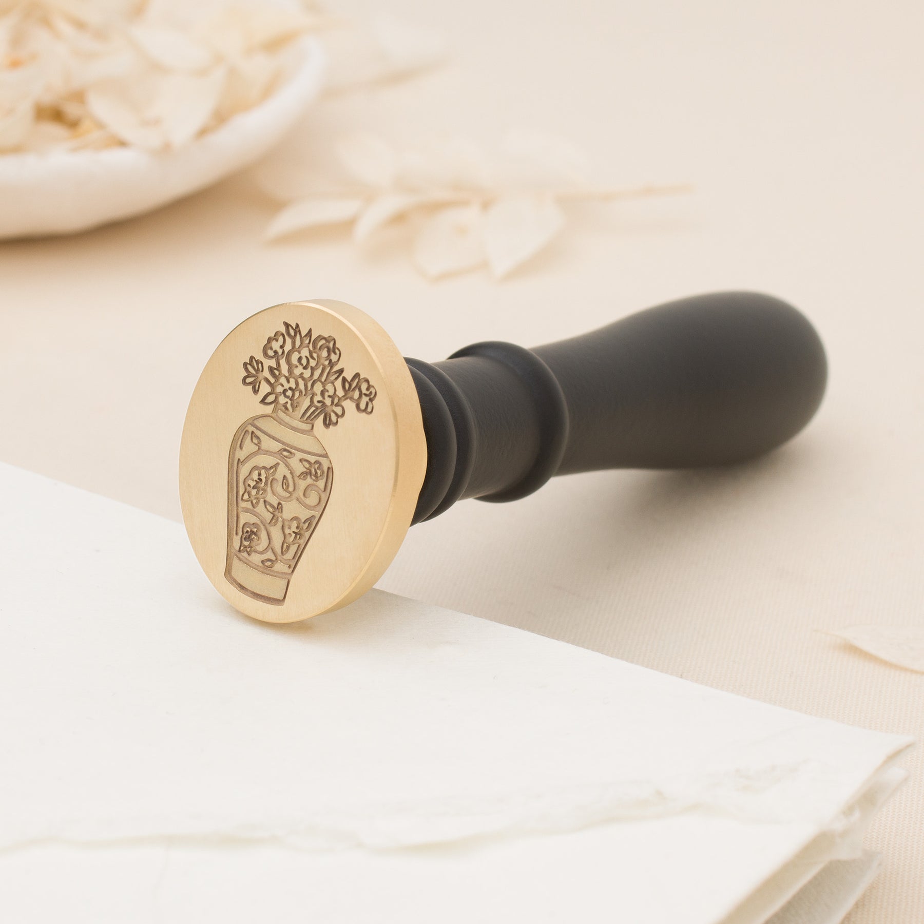Elizabeth Vase Wax Stamp