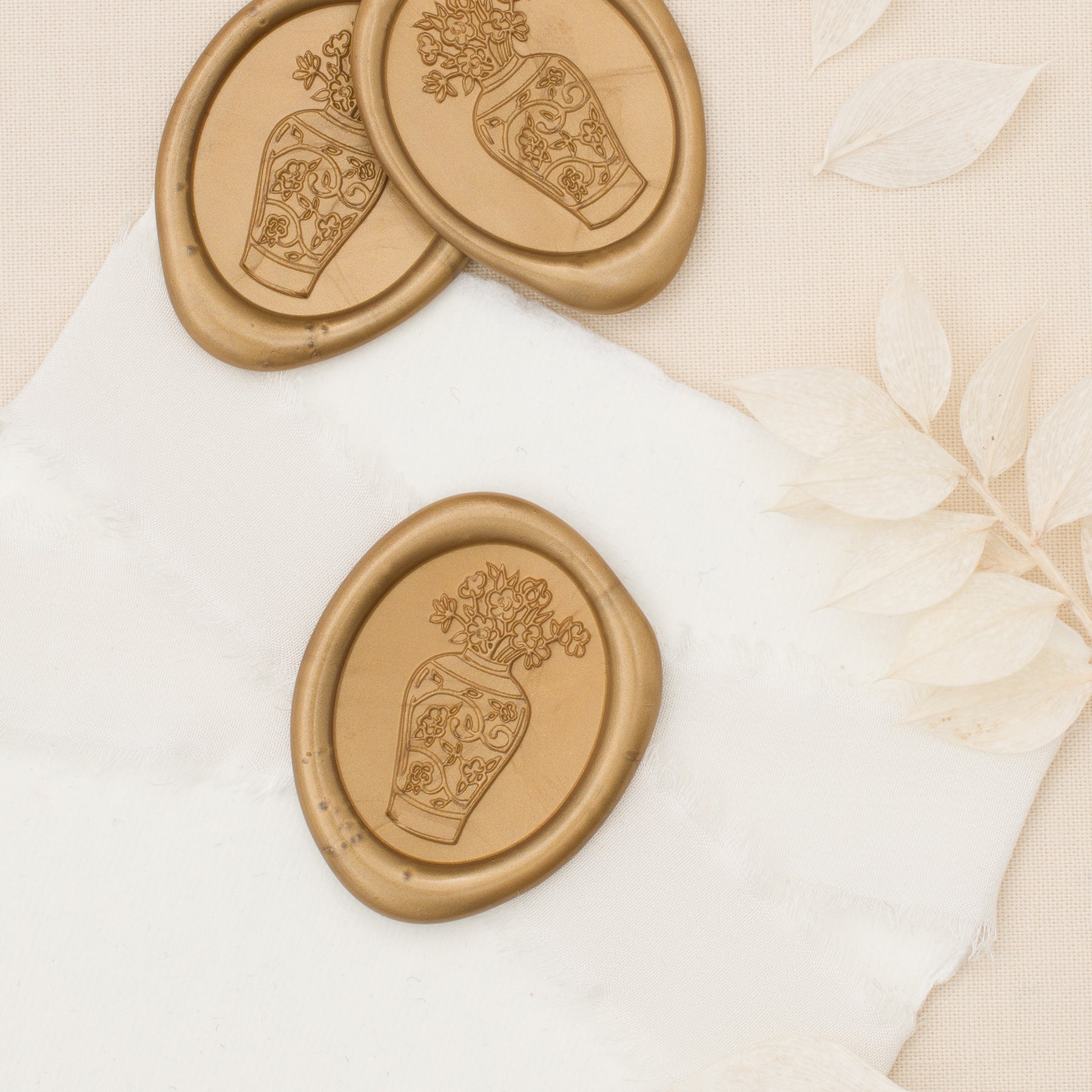 Elizabeth Vase Wax Seals