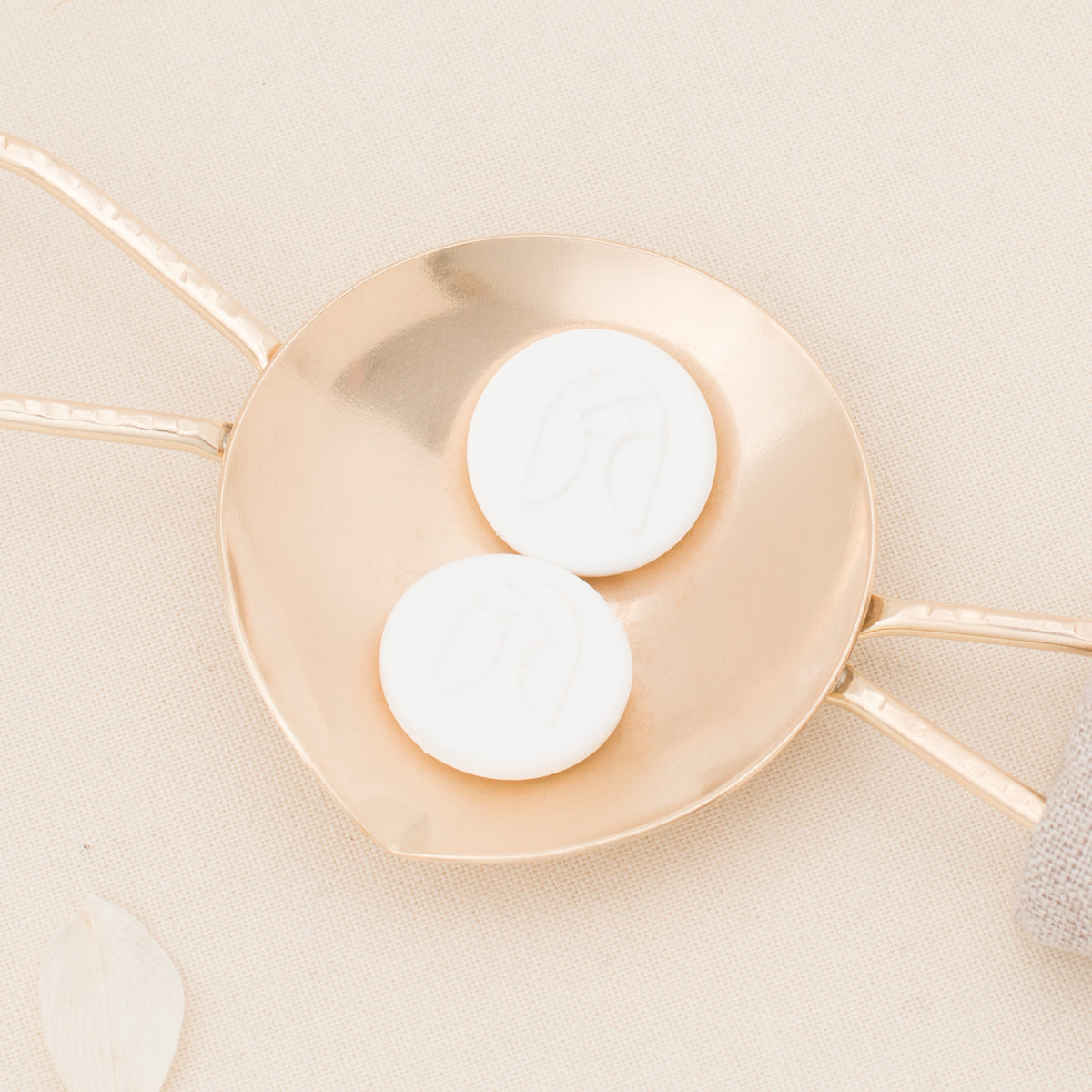 White Sealing Wax Beads (50 Pack)