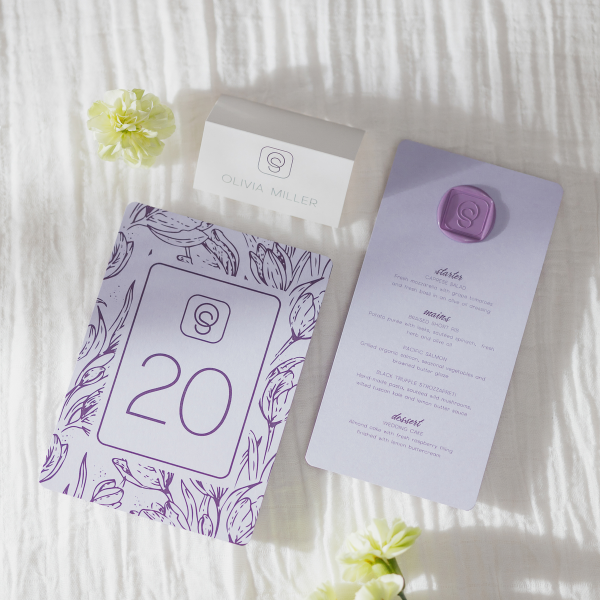 Monochrome Muse Place Card