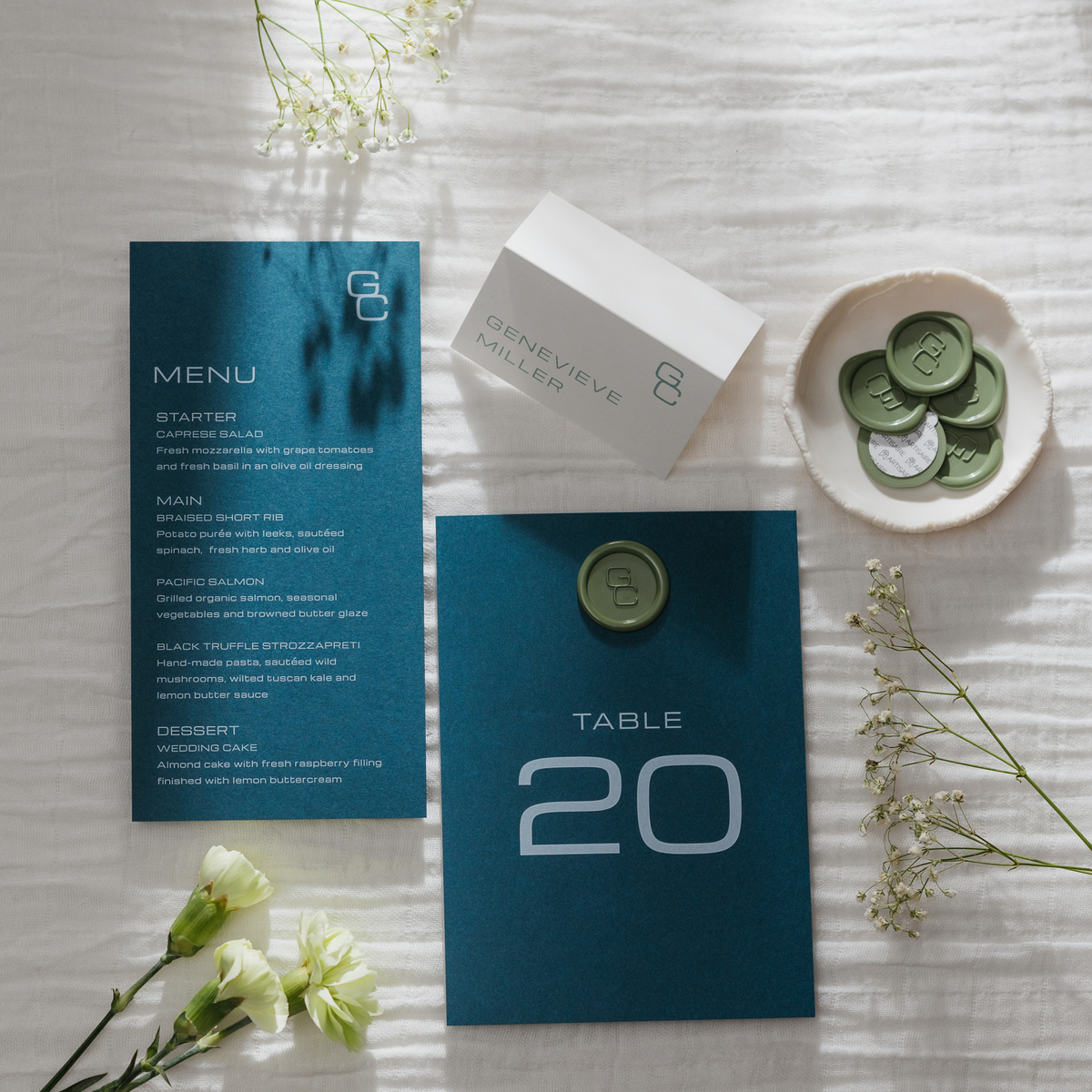 Editorial Eclectic Place Card
