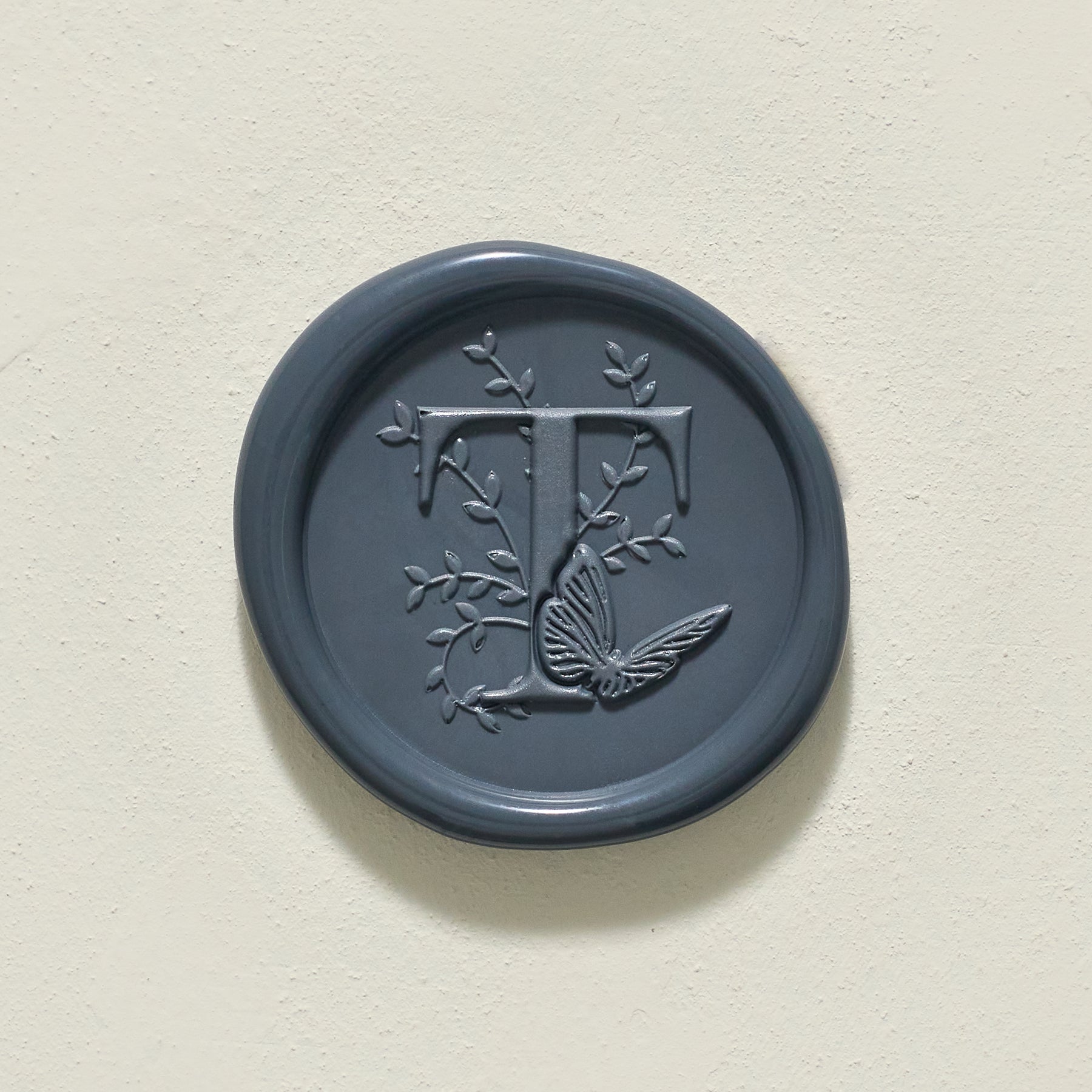 Meadow Single Initial Wax Seals