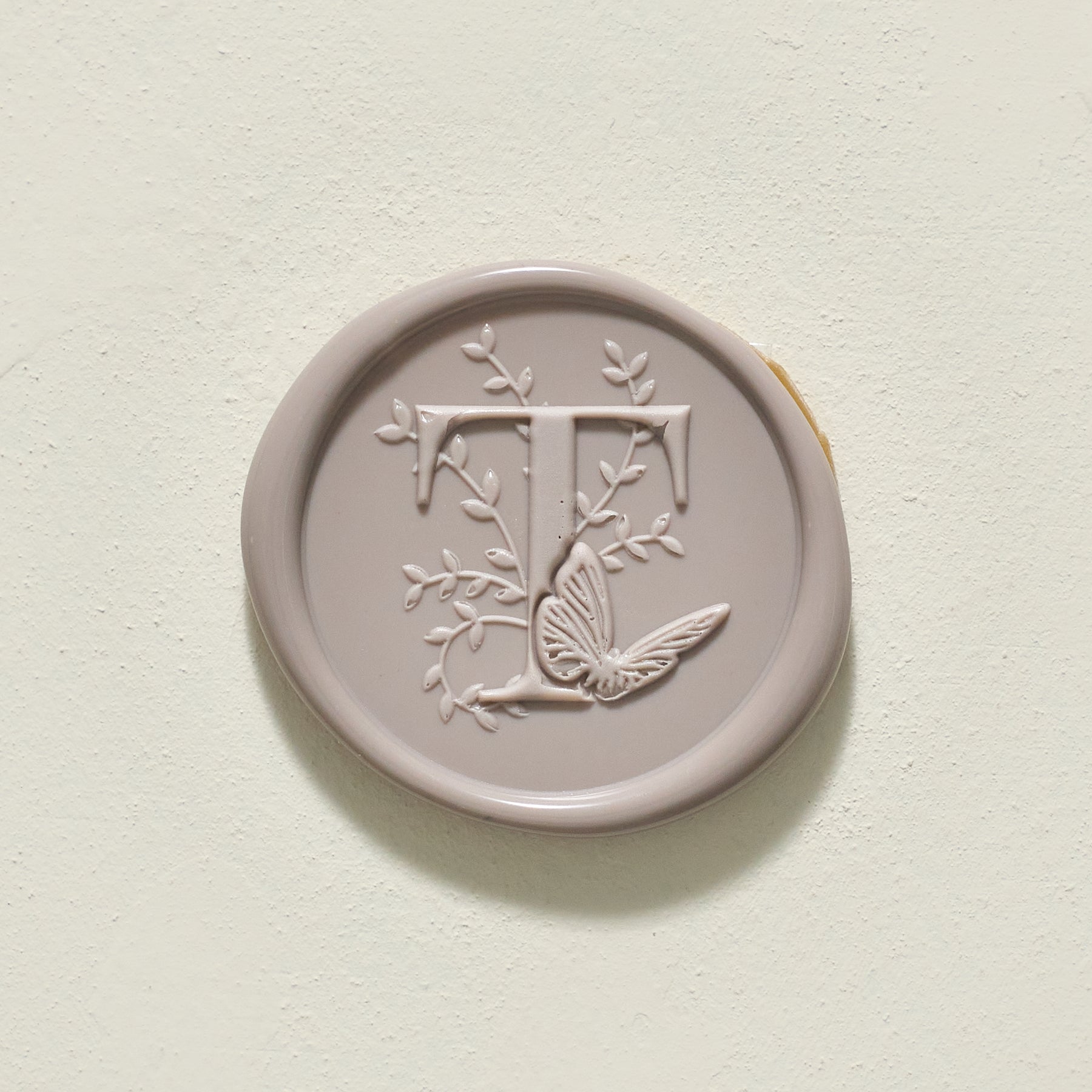 Meadow Single Initial Wax Seal